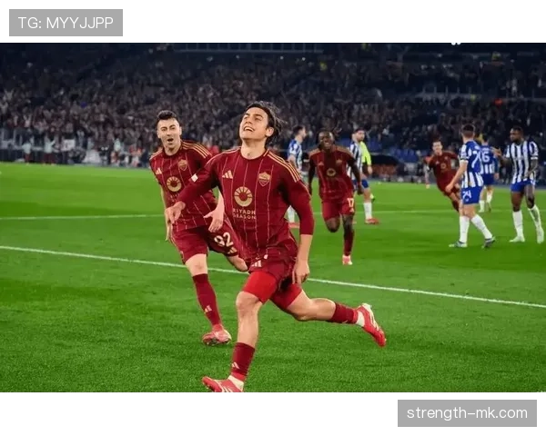 加维获评欧冠最佳年轻球员，表现稳健备受期待